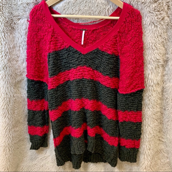 Free People Sweaters - FREE PEOPLE Soft V-Neck Striped Sweater M